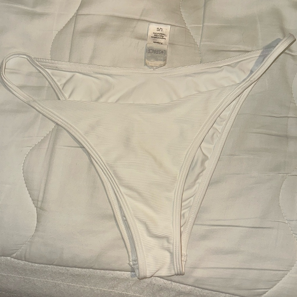 Lspace white ribbed bottoms
